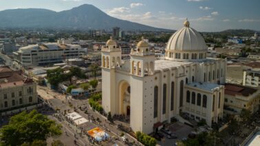 El Salvador, ‘tierra de cosas preciosas’ en el corazón de las Américas