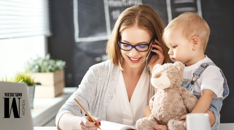 Working Mothers, el alto precio del retorno a la oficina este 2023