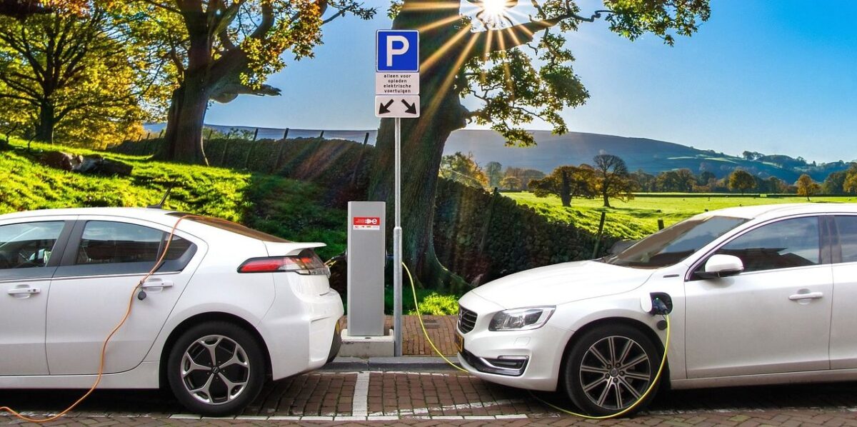 autos electricos california 15 mil dolares