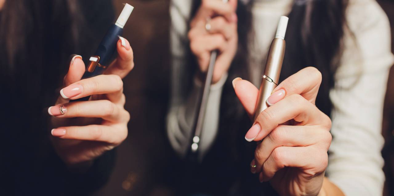 ¿Cómo el cigarro electrónico está destruyendo tu salud bucal?