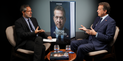 Entrevista: Ito Bisonó presenta su legado «Desde adentro, hacia el país que queremos»