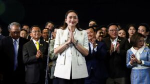 La primera ministra de Tailandia estrena su show: un giro a la política tailandesa