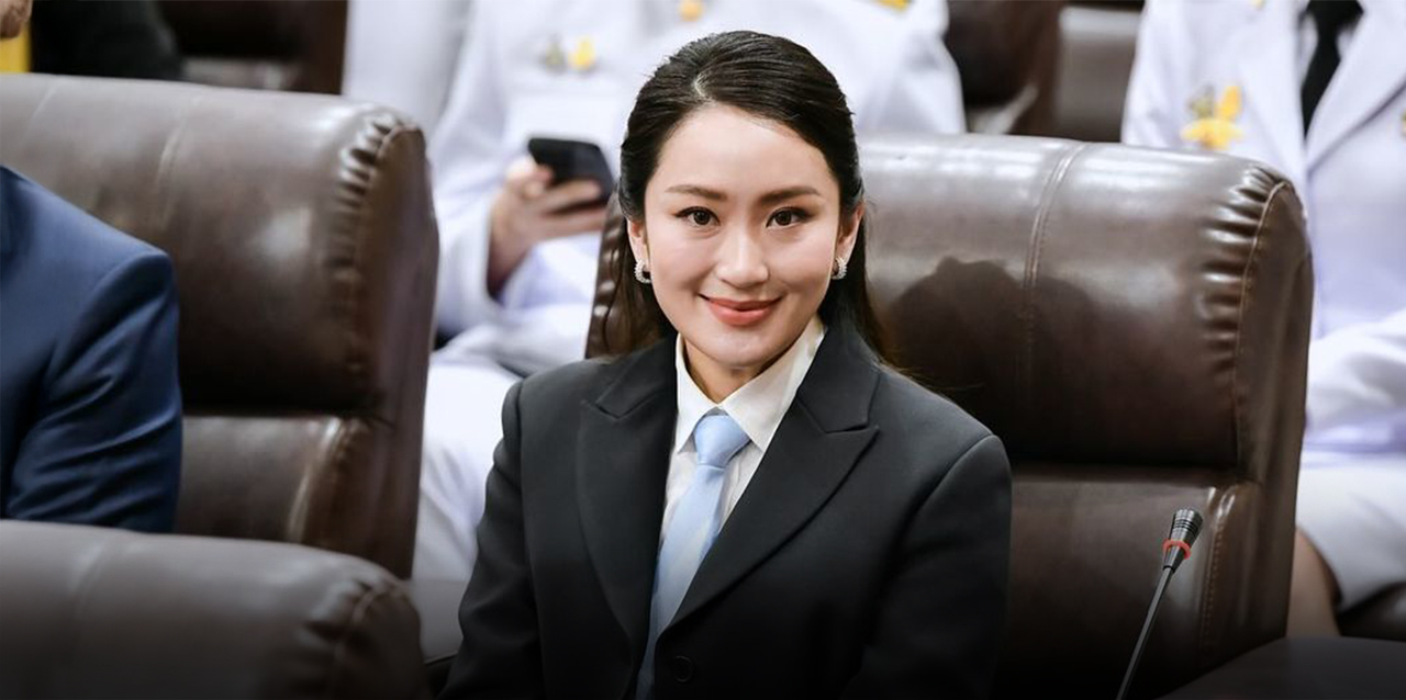 La primera ministra de Tailandia estrena su show de TV