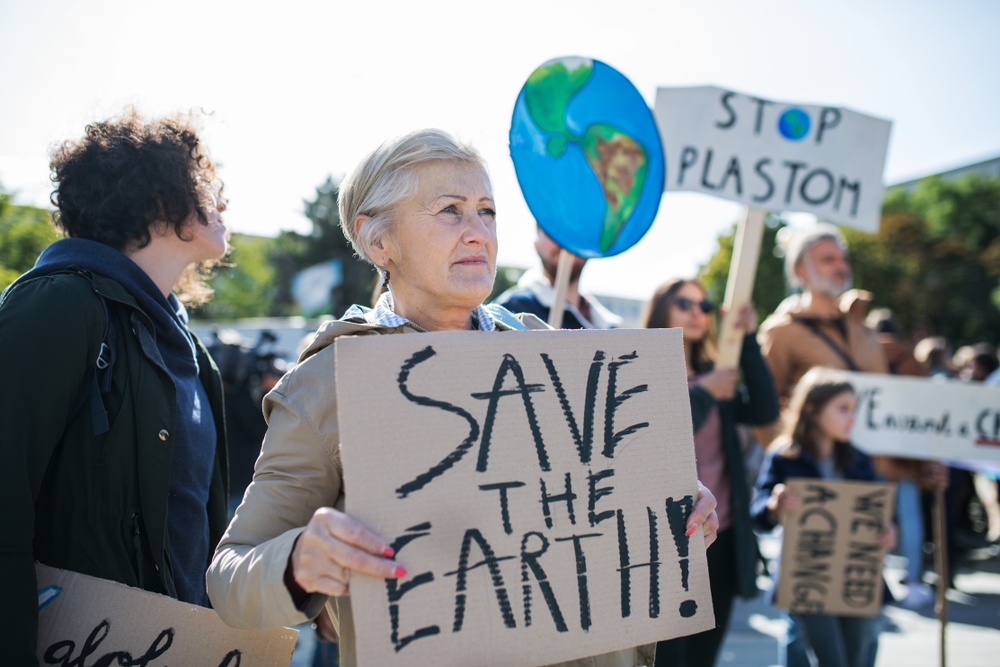 Cambio-climático-Calentamiento-global-adultos-mayores.