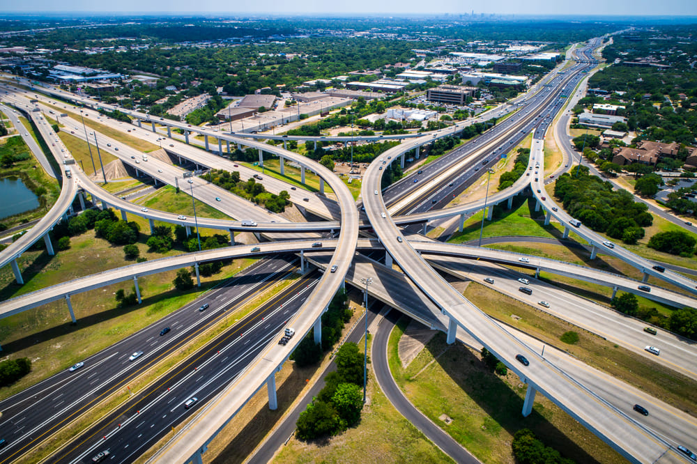 interstate highway system Sistema Interestatal de autopistas