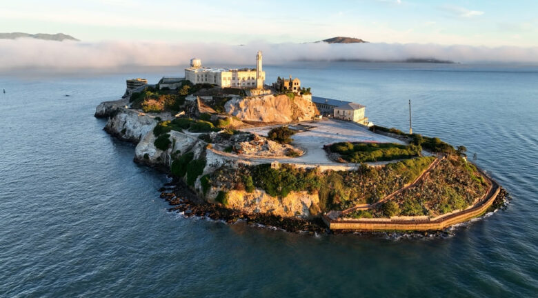 Alcatraz Carcel Donald Trump La Roca