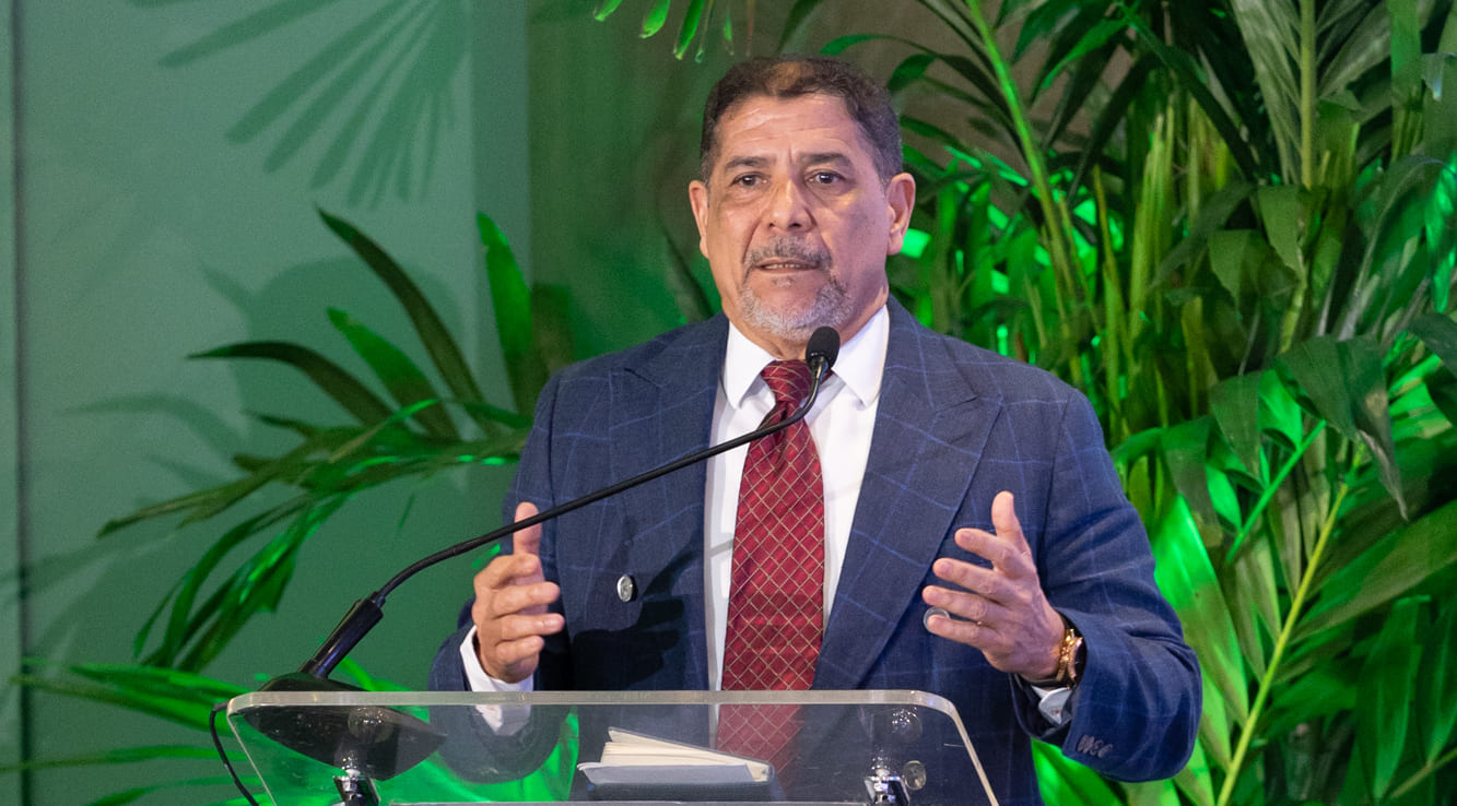 Limber Cruz López. Ministro de Agricultura.