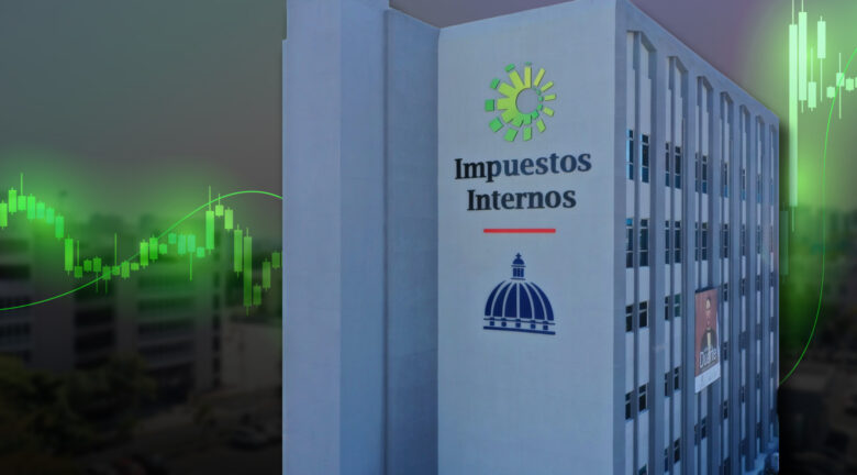 Recaudación tributaria en julio crece 11 %.
