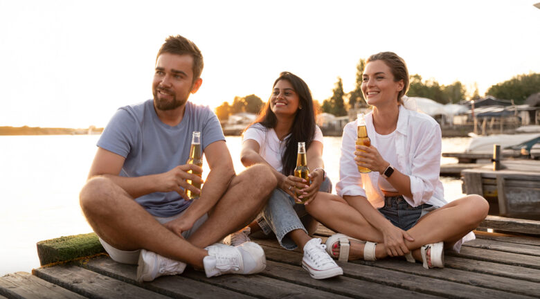 El boom de la cerveza sin alcohol: jóvenes y adultos reinventan la forma de brindar