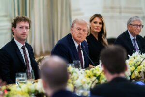 Con ausencia de Musk, Trump reúne a líderes tecnológicos