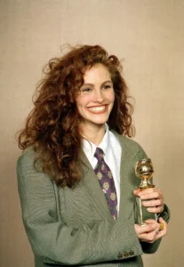 Julia Roberts vestida por Giorgio Armani