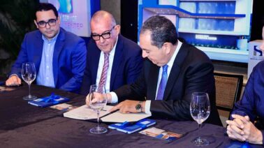 HS Medical Center suma al Dr. René Sotelo en cirugía robótica