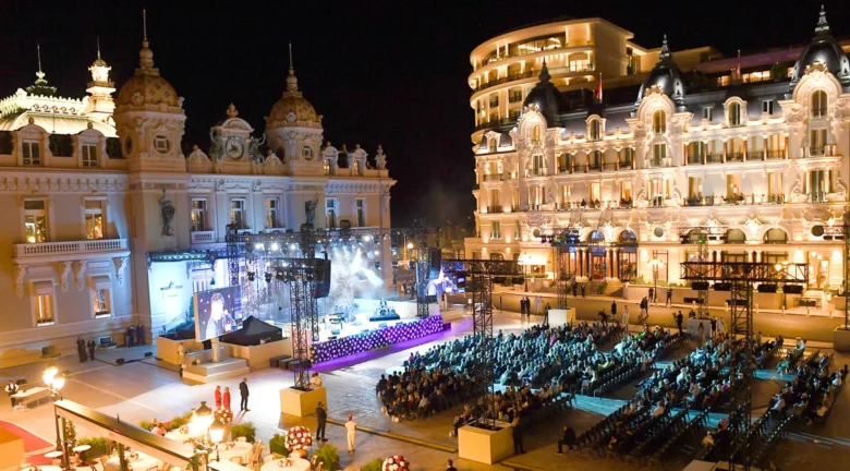 Las fiestas más exclusivas del mundo: glamour y poder detrás del telón 
