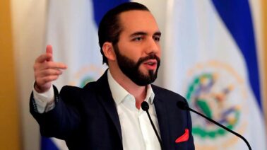 Bukele mantiene su estrategia y suma 7,502 bitcoines