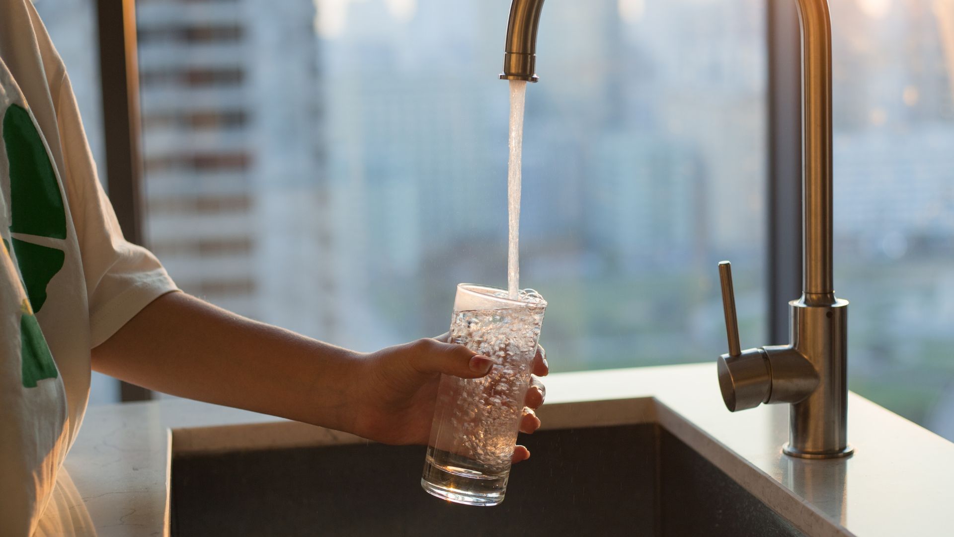 Estos son los 9 países con peor calidad de agua potable, según datos internacionales – Revista Mercado