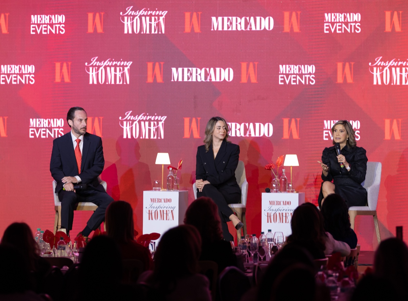 “Women in public service: decisión, gestión y propósito"