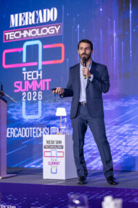 José Manuel Lama. Two Voices. De data a decisiones: Inteligencia Artificial en la planificación empresarial