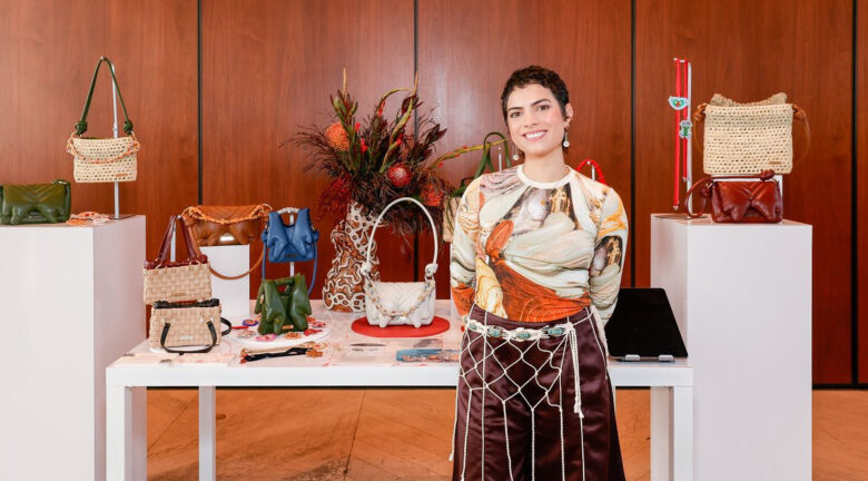 Karla Dipuglia no vende accesorios, vende una nueva narrativa del Caribe