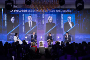 Panel. La evolución de los medios de pago inteligentes