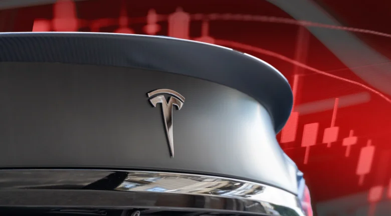 Tesla cae tras resultados y alerta por más gasto