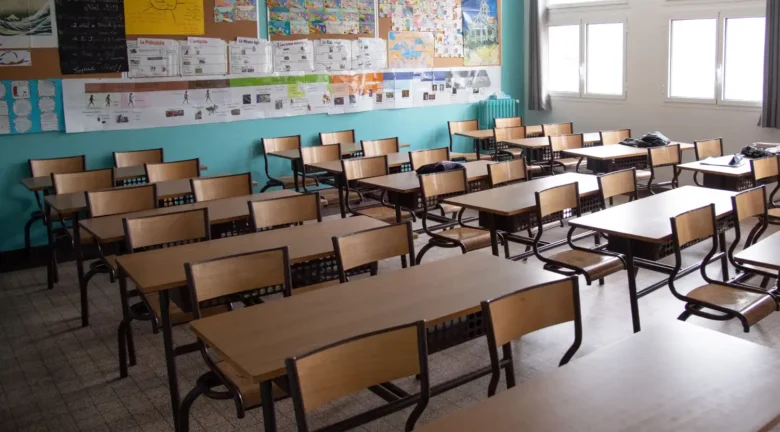 Más de 52,000 estudiantes abandonan la escuela en RD: qué está fallando