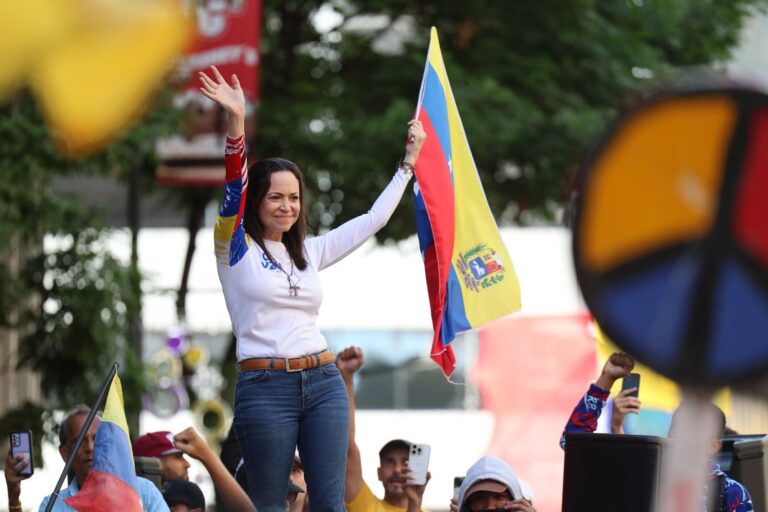 María Corina Machado regresa a Venezuela tras casi 10 meses fuera del país: qué se sabe de su retorno
