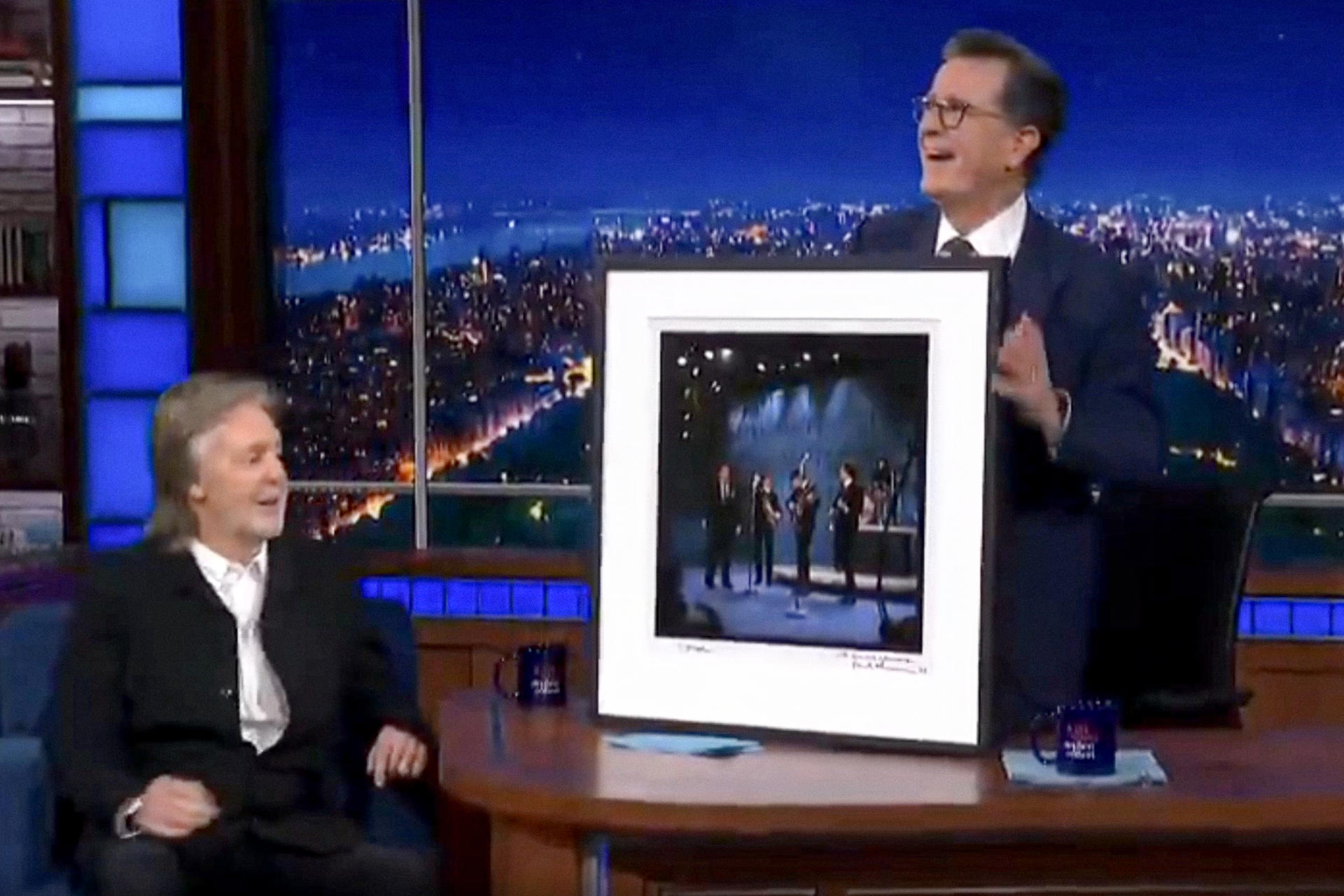 Colbert, azote de Trump, se despide del 'late night' de EEUU tras su polémica cancelación