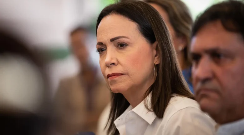 ¿Es el fin del chavismo? María Corina Machado envía contundente advertencia a Delcy Rodríguez