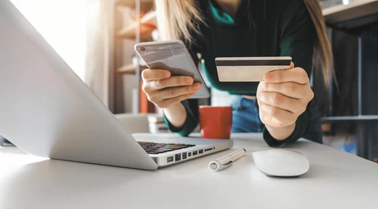 ¿Es seguro enviar dinero por apps? 3 riesgos que amenazan sus remesas en 2026