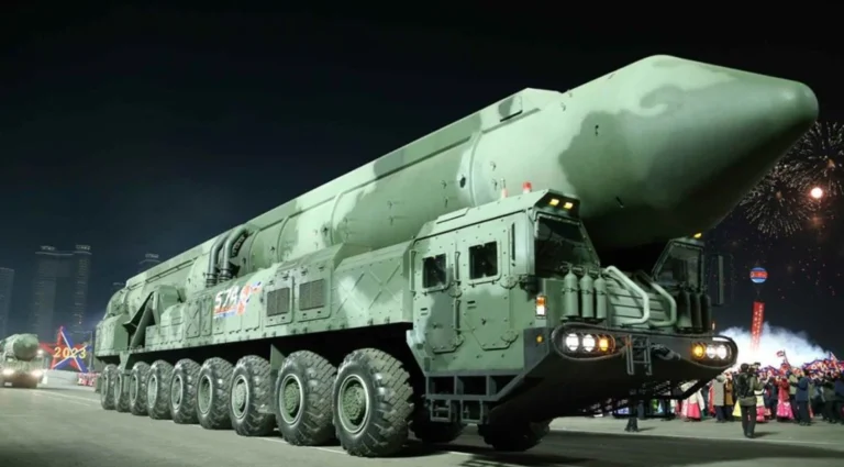 Arsenal nuclear de Corea del Norte 2026: Nuevos mega destructores de Kim Jong Un y capacidad de la Marina