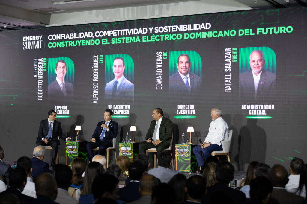 Confiabilidad, competitividad y sostenibilidad: construyendo el sistema eléctrico dominicano del futuro