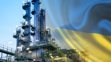 Ucrania ataca refinería de petróleo en Moscú por segunda vez en una semana: qué impacto tiene en el precio del crudo