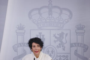 España dice a Venezuela que "no está sola" tras seísmos y mantiene su ayuda