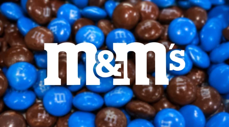 ¿Por qué M&M’s retirará sus chocolates azules y marrones y cuándo volverán?