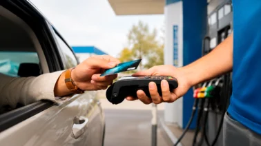 Estaciones de combustibles procesan más de 27 millones de pagos con tarjetas en 2026 en RD