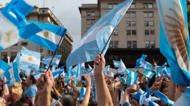Locura total en Argentina: Así se vivió la histórica celebración callejera por el boleto a la gran final