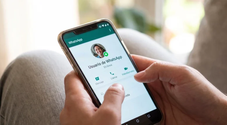 Punto verde en WhatsApp: Qué significa y cómo evitar que aparezca en tu perfil