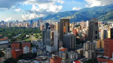 Riesgo país en América Latina 2026: ¿Qué países mejoraron en el primer semestre?