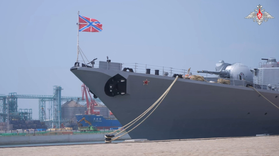 China y Rusia concluyen la fase naval de sus maniobras conjuntas y ponen rumbo al Pacífico