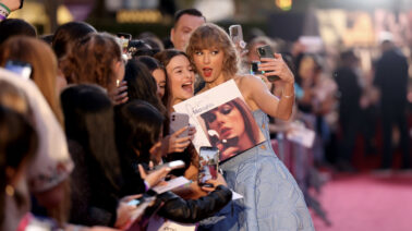 La basura de la boda de Taylor Swift se vende por US$25: así nació el insólito negocio