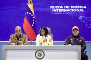 Venezuela planea reconstrucción tras los terremotos que causaron al menos 2.595 muertes