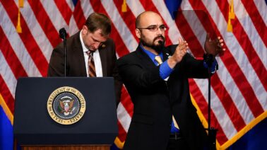 Kalshi destapa un caso de apuestas con información privilegiada sobre los discursos de Trump