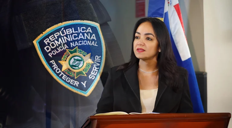 ¿Cómo avanza la transformación de la Policía? Faride Raful responde a las críticas de la oposición