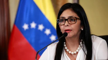 Delcy Rodríguez revela afección de salud en plena crisis por el terremoto