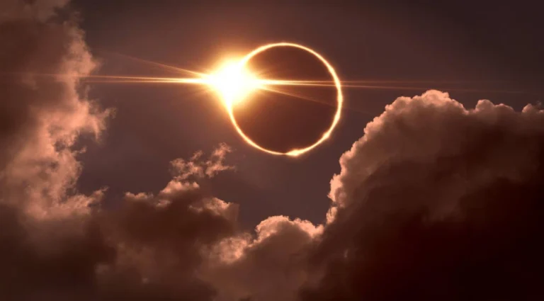 Curiosidades que debes conocer sobre el eclipse solar total del 12 de agosto