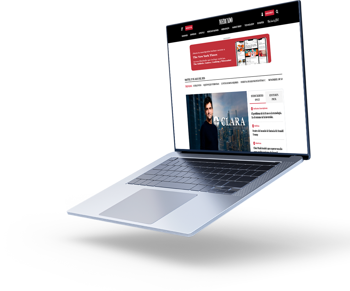 Revista Mercado en laptop