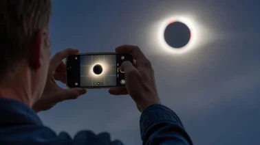 Eclipse solar del 12 de agosto: cómo tomar fotos con tu celular