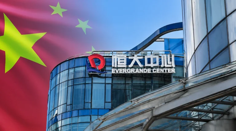 Frenazo económico: China no logra parar la crisis inmobiliaria tras el fallo contra Evergrande