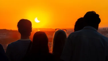 Proteger los ojos durante el eclipse solar de agosto: ¿cuáles son las pautas para prevenir el daño en la retina?