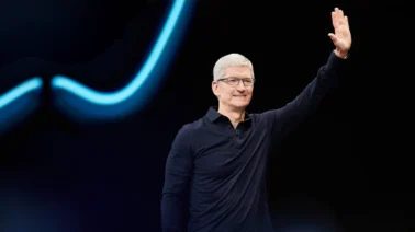 ¡Sismo en Apple! Tim Cook alista su retiro y define al próximo líder de la compañía